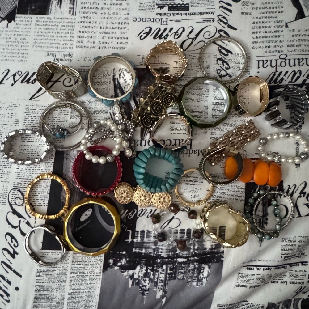30 Mixed Bracelet and Bangle Jewelry Lot - Multicolor Statement Set